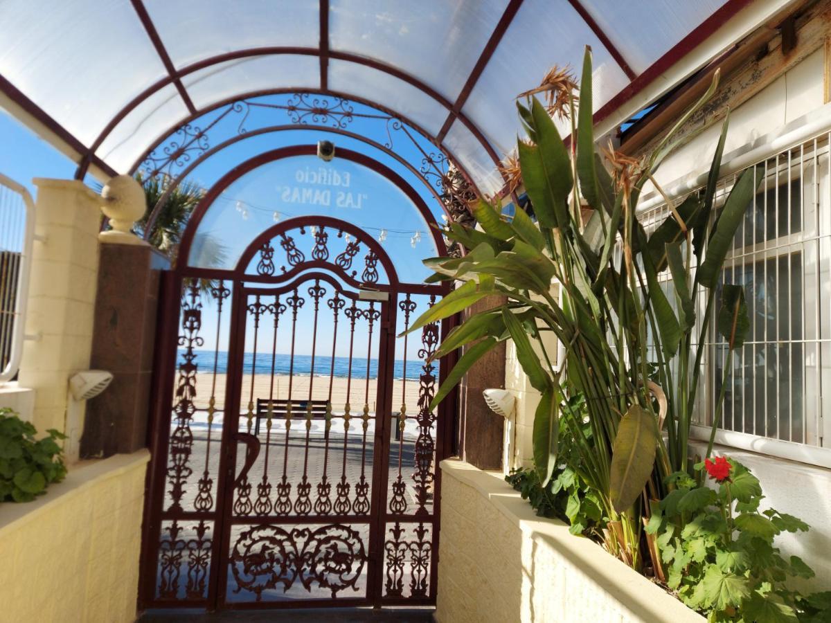 Benidorm, Las Damas, Primera Linea De Playa De Levante Ngoại thất bức ảnh